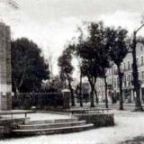 pomnik02.jpg