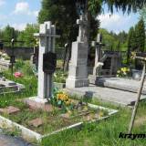 Wola Kiełpińska. Mogiła 2 saperów poległych w 1945 r.