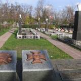 Kijów. Cmentarz Darnicki - kwatera wojenna.